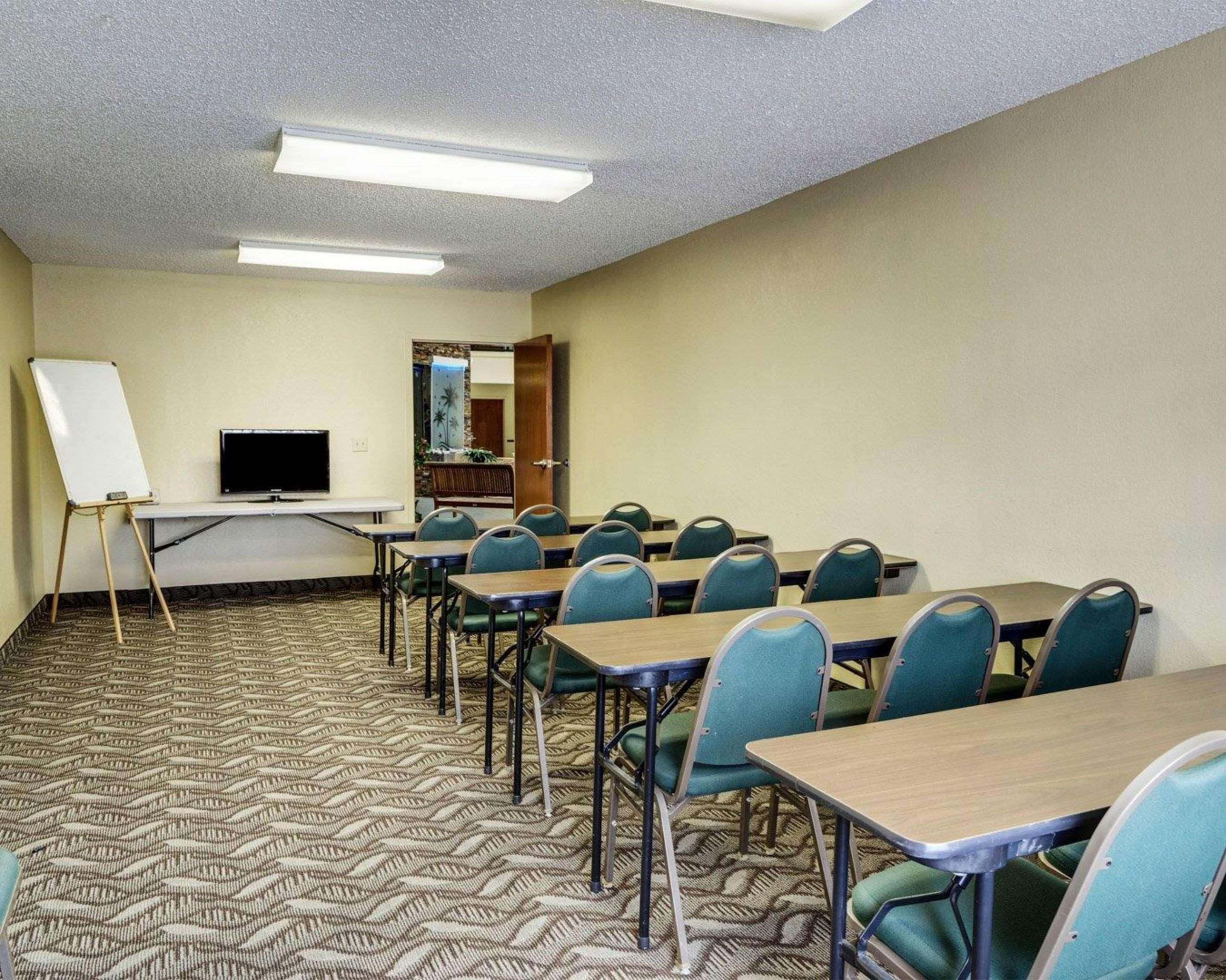 Quality Suites Baton Rouge East - Denham Springs Eksteriør billede
