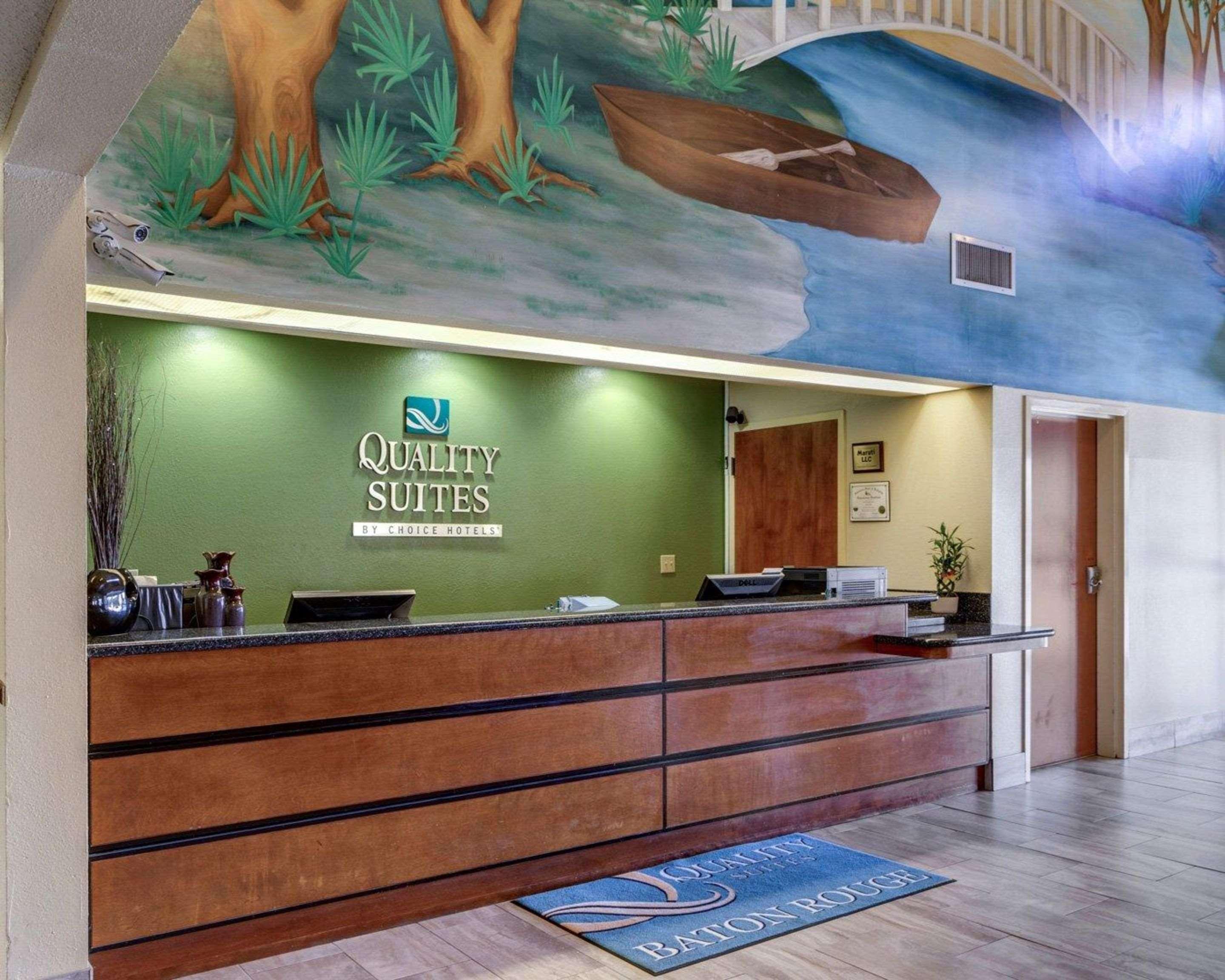 Quality Suites Baton Rouge East - Denham Springs Eksteriør billede