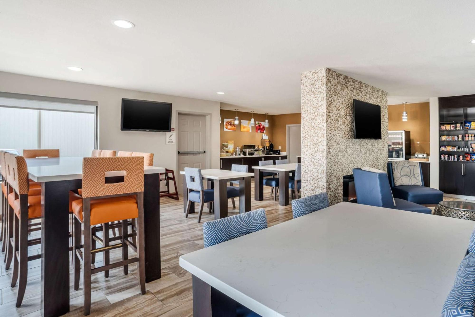 Quality Suites Baton Rouge East - Denham Springs Eksteriør billede