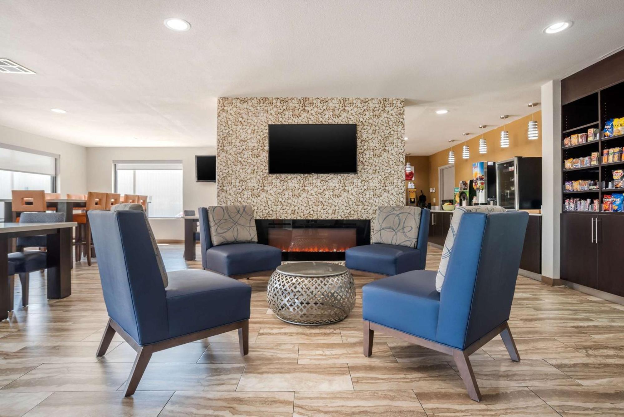 Quality Suites Baton Rouge East - Denham Springs Eksteriør billede